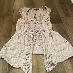 Crochet pale pink sweater vest
